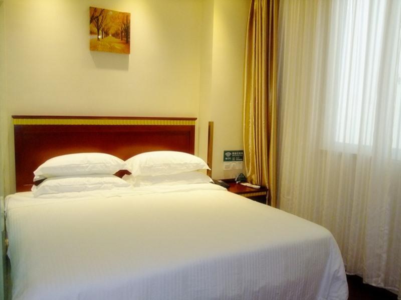 Greentree Inn Jiangsu Taizhou Taixing East Guoqing Road Rt-Mart Business Hotel Esterno foto