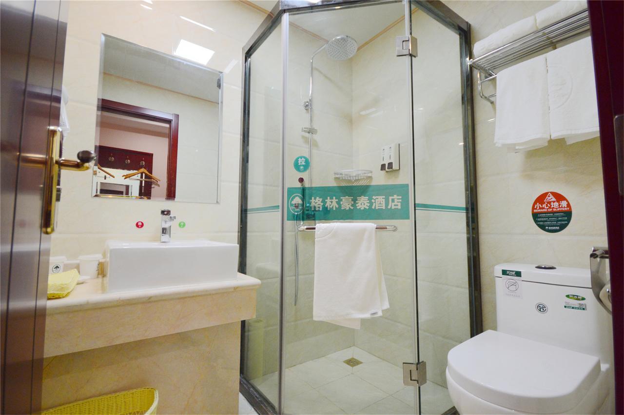 Greentree Inn Jiangsu Taizhou Taixing East Guoqing Road Rt-Mart Business Hotel Esterno foto
