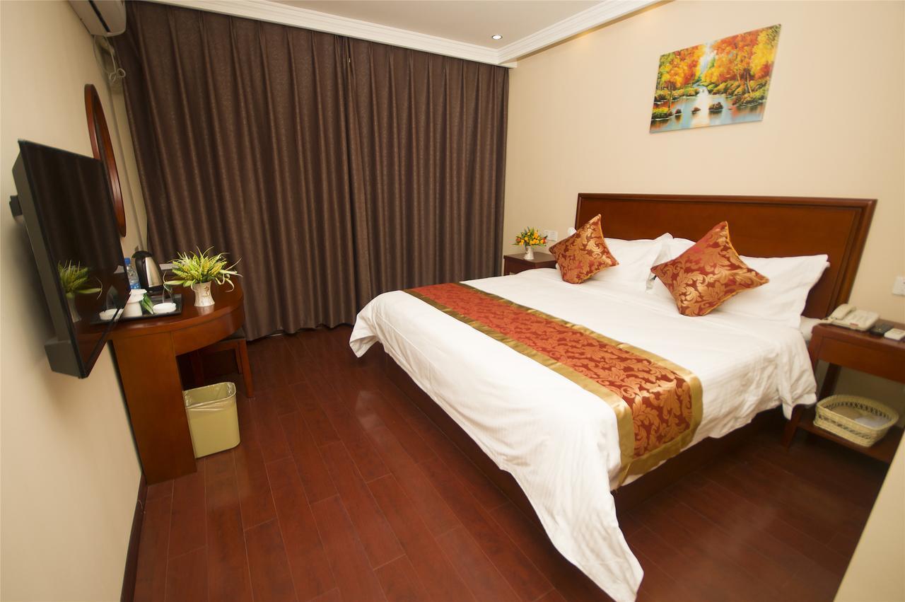 Greentree Inn Jiangsu Taizhou Taixing East Guoqing Road Rt-Mart Business Hotel Esterno foto
